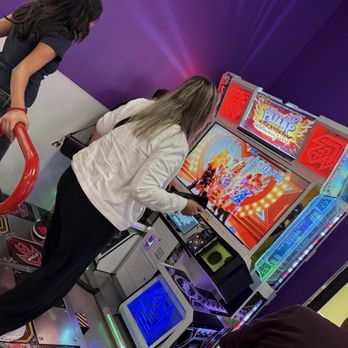 Nickel Nickel 5 Cent Games - Arcades Near Me - Garden Grove, California