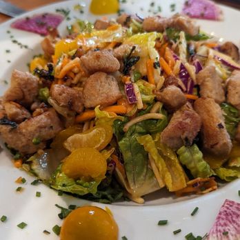 SunCafe - BBQ Chicken Salad - Vegan Near Me - Studio City, California SunCafe - BBQ Chicken Salad - Vegan Near Me - Studio City, California