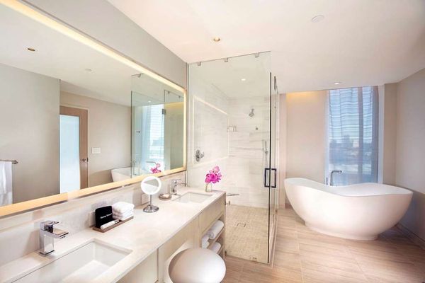HALL Arts Hotel Dallas, Curio Collection by Hilton by null