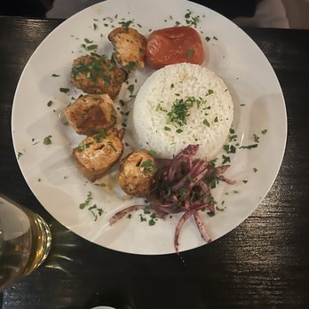 Olive & Fig Venue - Chicken breast with yummy pickled onions - Mediterranean Near Me - Canoga Park, California Olive & Fig Venue - Chicken breast with yummy pickled onions - Mediterranean Near Me - Canoga Park, California