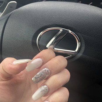 Vegas Nails - Nail Salons Near Me - Saint Paul, Minnesota