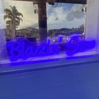 Blazin' Snow - Shaved Ice Near Me - Pāhoa, Hawaii