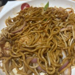 Shrimp chowmein Shrimp chowmein