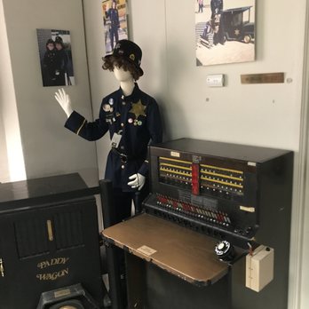 Phoenix Police Museum - 1/12/22 Phoenix Police Museum Exhibits - Museums Near Me - Phoenix, Arizona