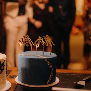 Celebrity Cake Studio - Desserts Near Me - Tacoma, Washington