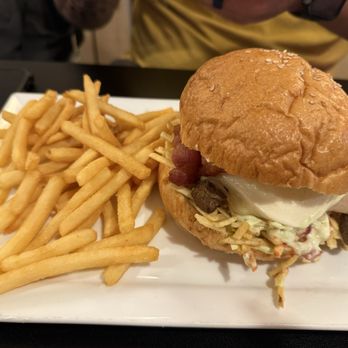 Venezuelan Cheat Meal - Picana - Food Trucks Near Me - Westfield, Indiana Venezuelan Cheat Meal - Picana - Food Trucks Near Me - Westfield, Indiana