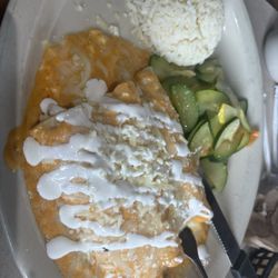 La Perla Del Pacifico - Shrimp enchiladas