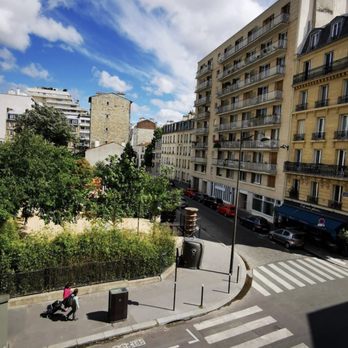 Hôtel Moulin Vert - View from our room. - Hotels Near Me - Paris, 75