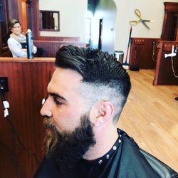 Scissors N' Razors Hair Studio