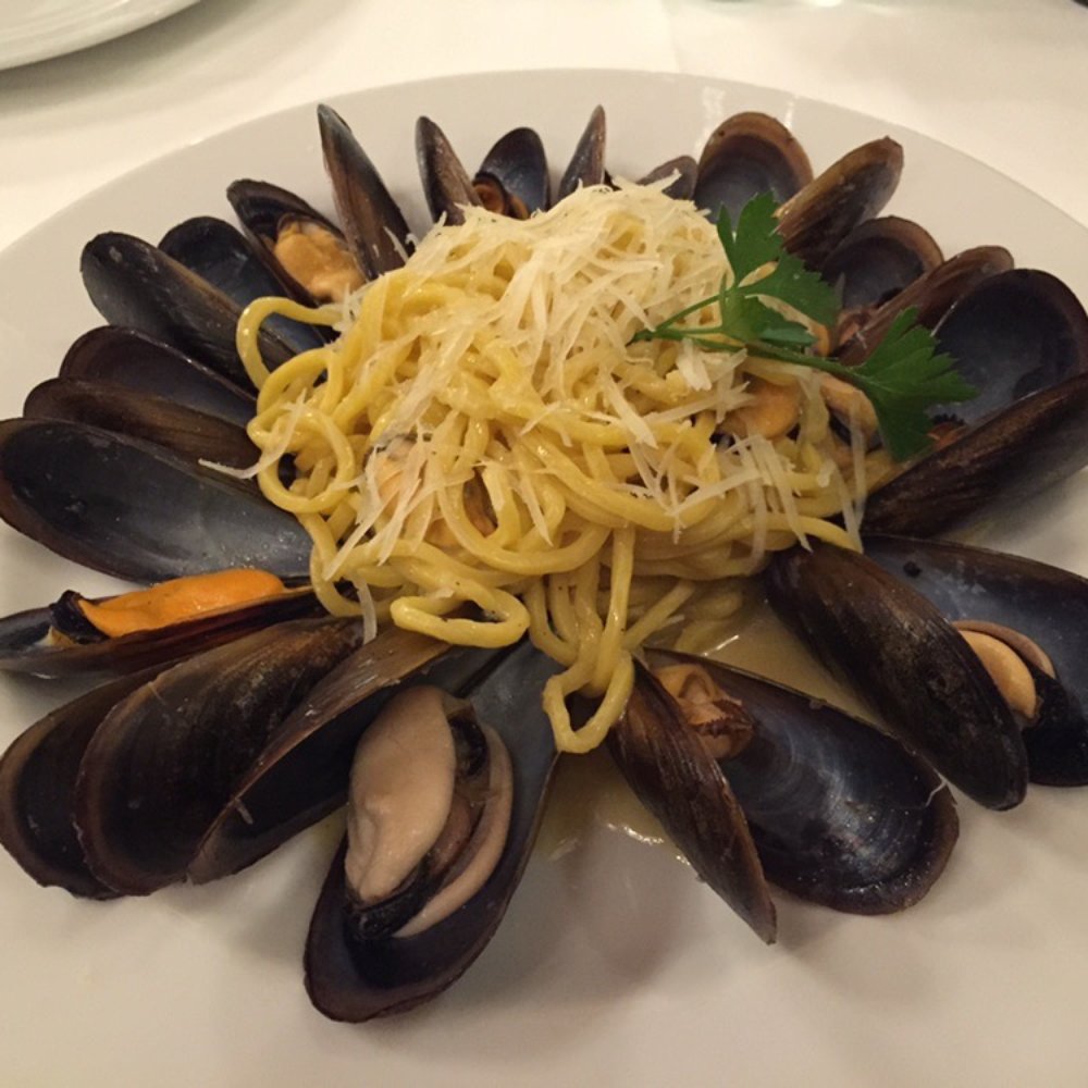 Limone - Tonnarelli with mussels - Pizza Near Me - Milan, Michigan