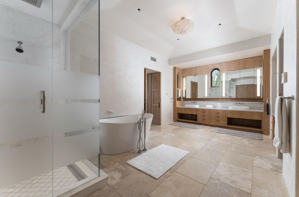 Slide of Level Contractor