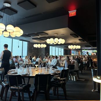 Harper's - Inside - Steakhouses Near Me - Nashville, Tennessee Harper's - Inside - Steakhouses Near Me - Nashville, Tennessee