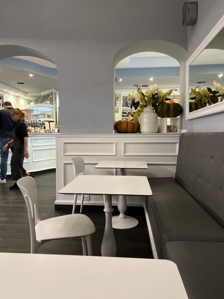 Caffè Pasticceria Serafini