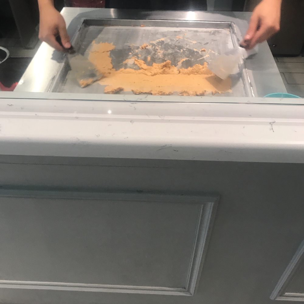 Arctic Bites - Ice cream rolls being made - Ice Cream & Frozen Yogurt Near Me - Toronto, Ontario