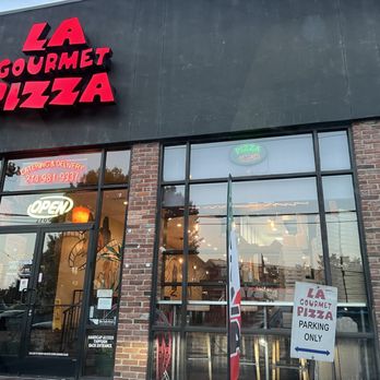 LA Gourmet Pizza - Frontal 6/21/24 - Pizza Near Me - Dallas, Texas LA Gourmet Pizza - Frontal 6/21/24 - Pizza Near Me - Dallas, Texas