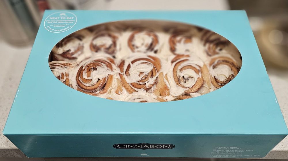 Cinnabon 2 Logo