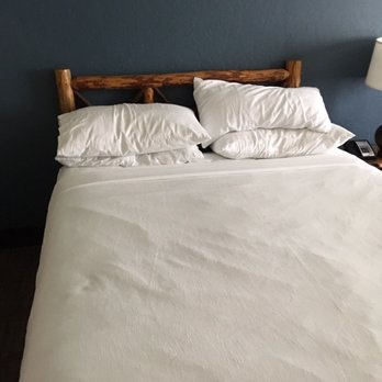 Holiday Inn The Lodge at Big Bear Lake - Bed after room clean - Big Bear, CA