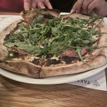 Sixty Vines - Fig and prosciutto pizza - New American Near Me - Charlotte, North Carolina