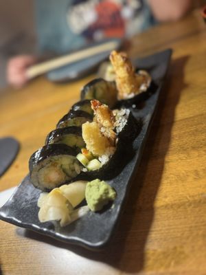 totoya sushi lounge by null