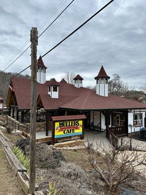 Muller's Famous Fried Cheese Cafe by null