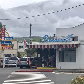 Leonard's Bakery - Store front, can't missed it! - Bakeries Near Me - Honolulu, Hawaii Leonard's Bakery - Store front, can't missed it! - Bakeries Near Me - Honolulu, Hawaii