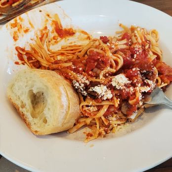The Venue - Spaghetti with meat sauce - Cafes Near Me - San Francisco, California The Venue - Spaghetti with meat sauce - Cafes Near Me - San Francisco, California