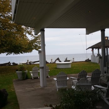Hedges 9 Mile Point - Seafood Near Me - Webster, New York Hedges 9 Mile Point - Seafood Near Me - Webster, New York