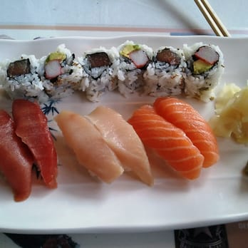 Taka's Grill - Nigiri sushi combo...inside out tuna roll, cali roll, maguro, hamachi, salmon... - Sushi Bars Near Me - Fort Bragg, California Taka's Grill - Nigiri sushi combo...inside out tuna roll, cali roll, maguro, hamachi, salmon... - Sushi Bars Near Me - Fort Bragg, California