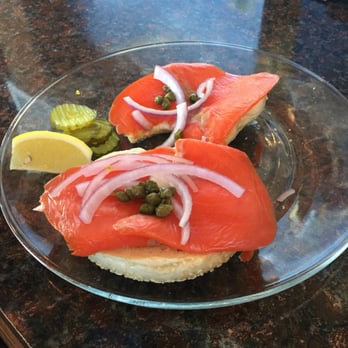 Blue Parrot Espresso Bar - Bagel and lox - Coffee & Tea Near Me - Vancouver, British Columbia