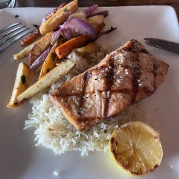 Redstone American Grill - Salmon - Steakhouses Near Me - National Harbor, Maryland Redstone American Grill - Salmon - Steakhouses Near Me - National Harbor, Maryland