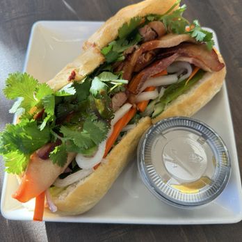 Golden Banh Mi - Vietnamese Near Me - Aurora, Colorado Golden Banh Mi - Vietnamese Near Me - Aurora, Colorado