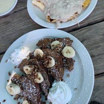 Lulu's Cafe - Banana Bread French Toast Breakfast The Southern Bendict Breakfast - Diners Near Me - Myrtle Beach, South Carolina