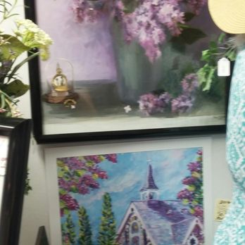 Sophia's - Gift Shops Near Me - Mackinaw City, Michigan
