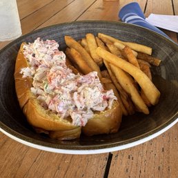 Chilled Maine Lobster Roll