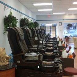 Legacy Nail Lounge