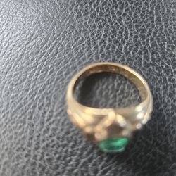 Mike's Pawn - Fake ring i bought at Mike's pawn shop