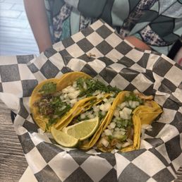 G. Tacos Charred Chicken