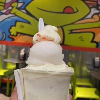Jeremiah's Italian Ice - Coconut and vanilla small gelati - Desserts Near Me - Keller, Texas Jeremiah's Italian Ice - Coconut and vanilla small gelati - Desserts Near Me - Keller, Texas