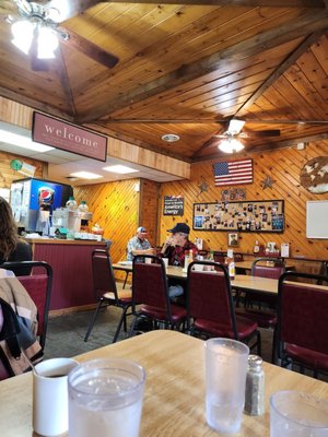 Donna's Main Street Diner by null