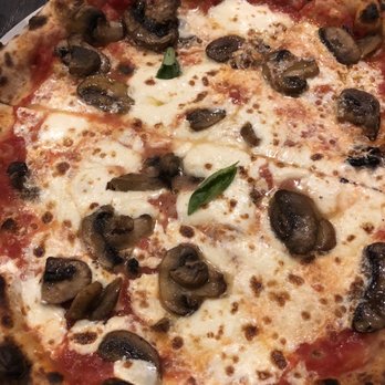 Scuola Vecchia Pizza e Vino - Mushroom pizza - Pizza Near Me - Coral Springs, Florida Scuola Vecchia Pizza e Vino - Mushroom pizza - Pizza Near Me - Coral Springs, Florida