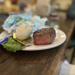 Fort Bar & Grill - Sirloin cooked perfectly!