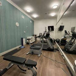 Holiday Inn Express & Suites Houston-Alvin
