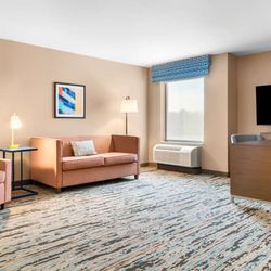 Hampton Inn Detroit/Auburn Hills-North - Guest room