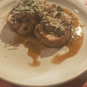 Adolfo's - Seafood Near Me - New Orleans, Louisiana