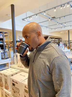 Williams-Sonoma by null
