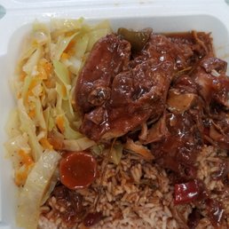 Jamaican Style Brown Stew Chicken