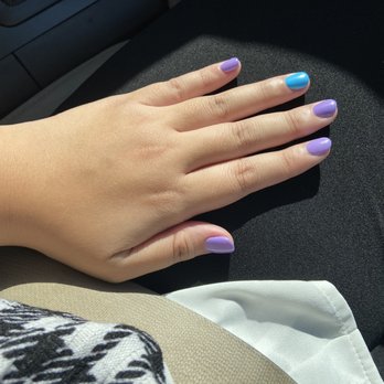 Nail Story - Shiny top coat gel manicure - Nail Salons Near Me - Honolulu, Hawaii Nail Story - Shiny top coat gel manicure - Nail Salons Near Me - Honolulu, Hawaii