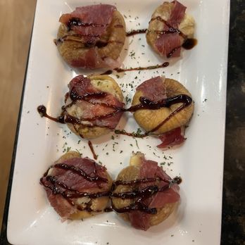 Vero Cucino Rustico - Prosciutto wrapped figs - Pizza Near Me - Middletown, Connecticut
