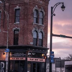 Flat Iron Cafe