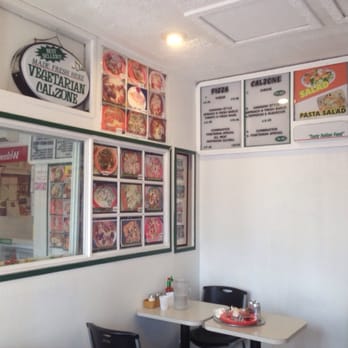 Amina Pizzeria - I said; small and delicious :) - Pizza Near Me - Honolulu, Hawaii